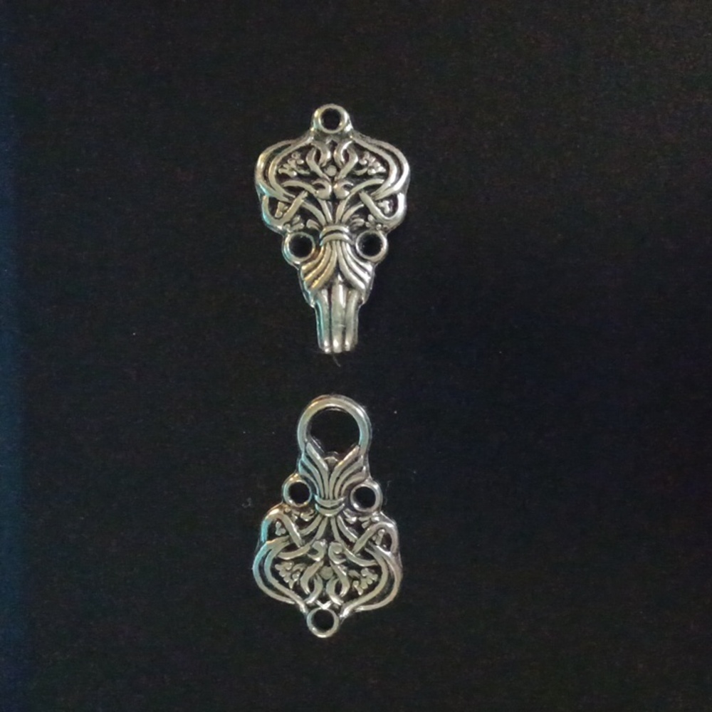 Vintage Tinn-Per Norway Pewter Cloak/Sweater "Saga Liten" Clasp